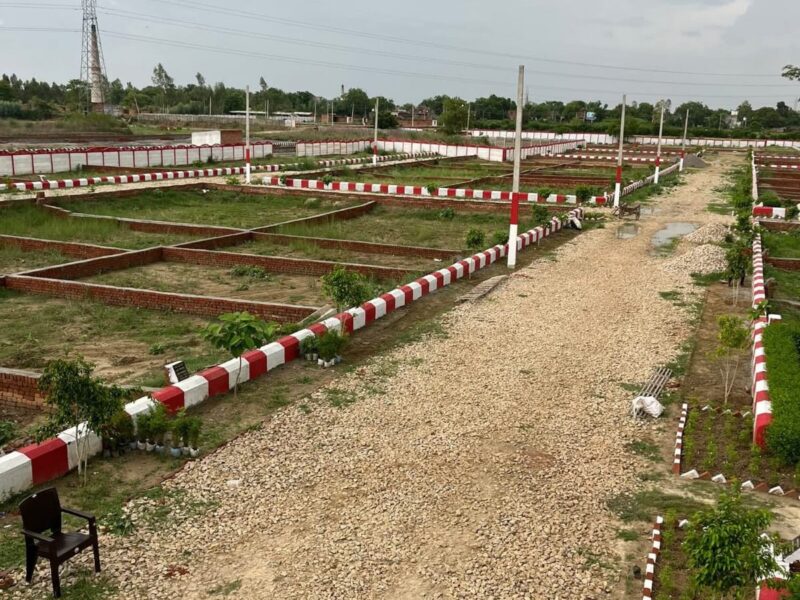 Plots for Sale,banthara market lucknow