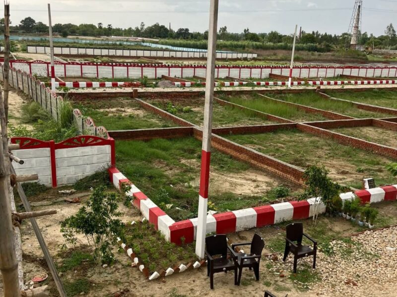 Plots for Sale,banthara market lucknow