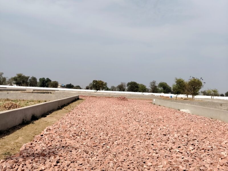 Plots for sale in agra near diamond circle