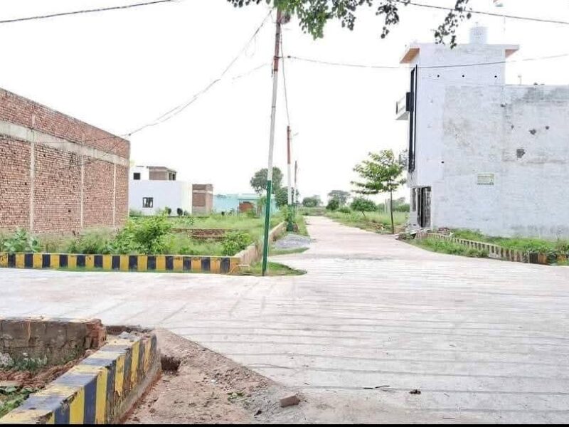 Plot for Sale in Agra Near Diamond Circle – 100 Gaj Plot on Gwalior Road Kakua